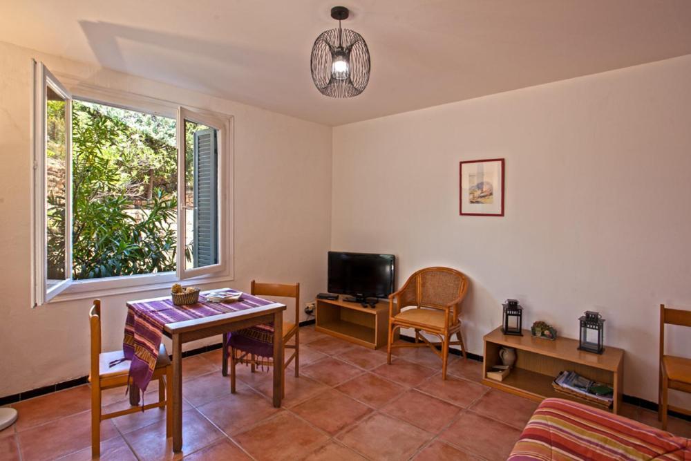 Kalliste Apartment